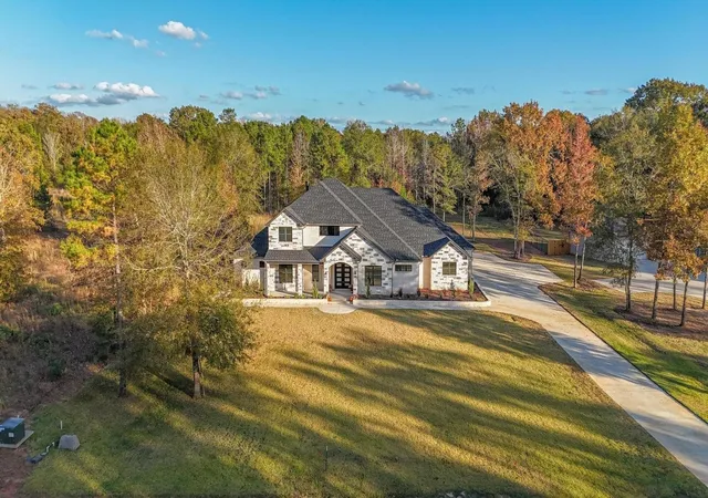 Homes for sale in Bullard, TX | 800 Stone Chimney Rd, Bullard, TX 75757 | MLS# 21275995
