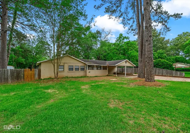 Photo 4 of Single family home for sale at 9434 Palmetto Ln, Shreveport, LA 71118 | MLS# 21276187 | Listing updated on 2026-08-26