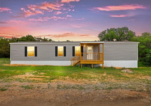 Photo 1 of Manufactured home for sale at 1107 Ridgeview Cir, Granbury, TX 76048 | MLS# 21274706 | Listing updated on 2026-08-17