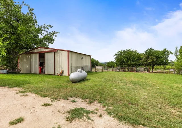 Homes for sale in Meridian, TX | 418 S Broadway St, Meridian, TX 76665 | MLS# 21273040