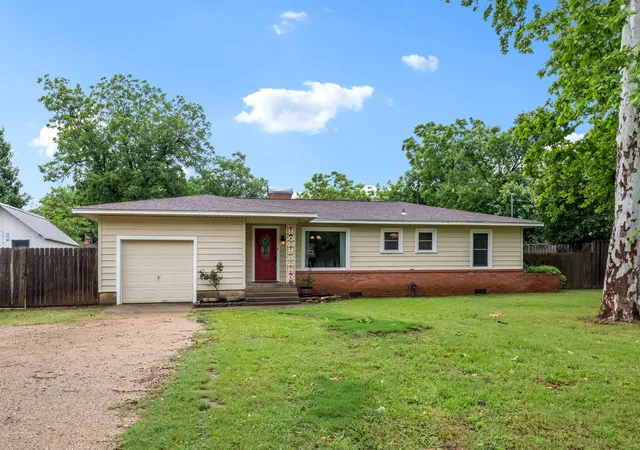 Homes for sale in Krum, TX | 421 S 1st St, Krum, TX 76249 | MLS# 21273793
