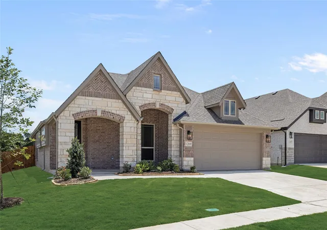 Homes for sale in Trenton, TX | 1269 Emily Dr, Trenton, TX 75490 | MLS# 21276623