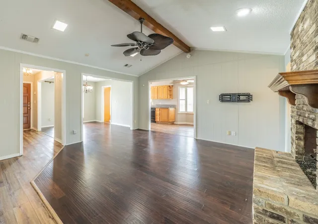 Homes for sale in Carrollton, TX | 1605 Brighton Dr, Carrollton, TX 75007 | MLS# 21275871