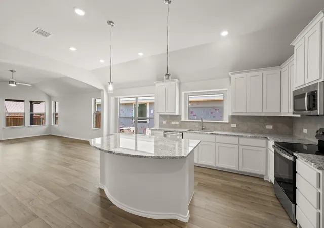 4th image of 4004 Kitts Rd, Granbury, TX 76049 | MLS# 21276635