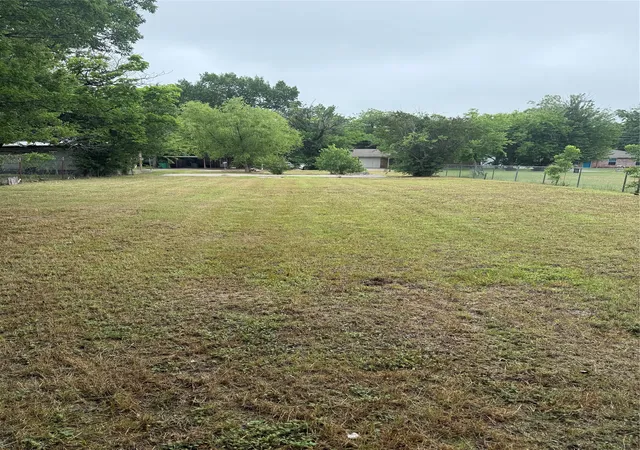 Homes for sale in Bowie, TX | 710 N Mason St, Bowie, TX 76230 | MLS# 21276667