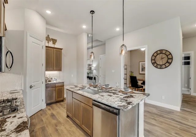 Photo 4 of Single family home for sale at 1112 Sunbeam Cvs, Anna, TX 75409 | MLS# 21276648 | Listing updated on 2026-09-16