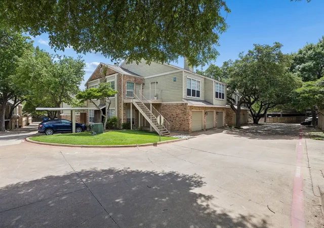 Photo 3 of Condo for sale at 7151 Gaston Ave #907, Dallas, TX 75214 | MLS# 21276089 | Listing updated on 2026-09-28