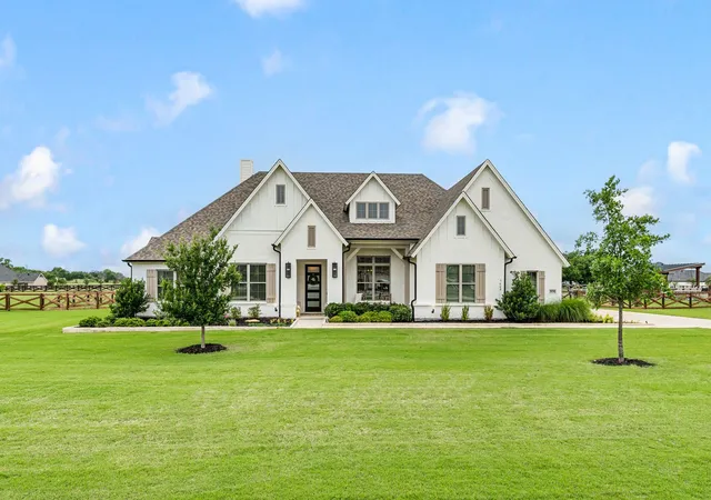 Photo 1 of Sale Pending at 3608 Stardust Ln, Argyle, TX 76226 | MLS# 21274311 | Listing updated on 2026-09-01