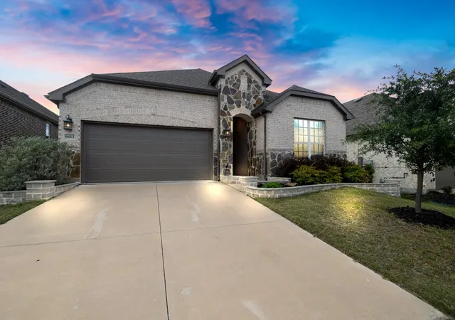 Homes for sale in Oak Point, TX | 9613 Trailway Dr, Oak Point, TX 75068 | MLS# 21268184