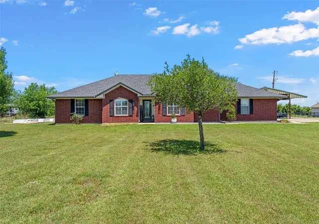 2nd image of 274 Dove Hill Ln, China Spring, TX 76633 | MLS# 21271152