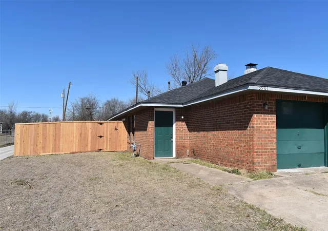 2nd image of 3903/3901 William St, Sachse, TX 75048 | MLS# 21275726