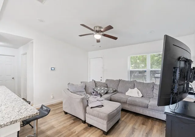 Photo 4 of Single family home for sale at 517 Hardy Dr, Garland, TX 75041 | MLS# 21276829 | Listing updated on 2026-08-17