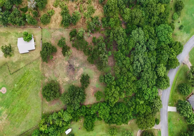 Photo 4 of Land for sale at 6085 Autumn Breeze Cir, Fort Worth, TX 76140 | MLS# 21277038 | Listing updated on 2026-08-26
