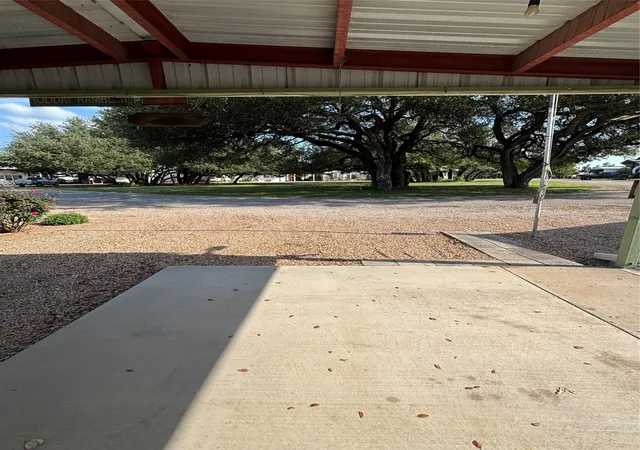 Homes for sale in Whitney, TX | 206 Holiday Rambler Dr, Whitney, TX 76692 | MLS# 21274851