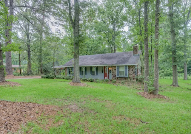 Photo 1 of Single family home for sale at 7971 Timmons Trl, Shreveport, LA 71107 | MLS# 21273712 | Listing updated on 2026-09-30