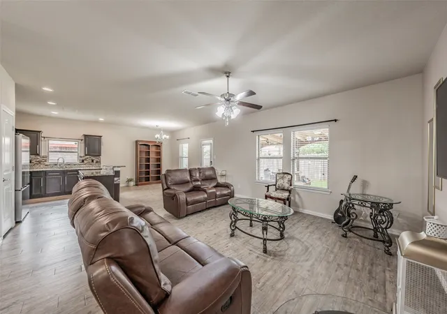 Photo 3 of Single family home for sale at 2841 Mesquite Rd, Fort Worth, TX 76111 | MLS# 21276752 | Listing updated on 2026-08-22