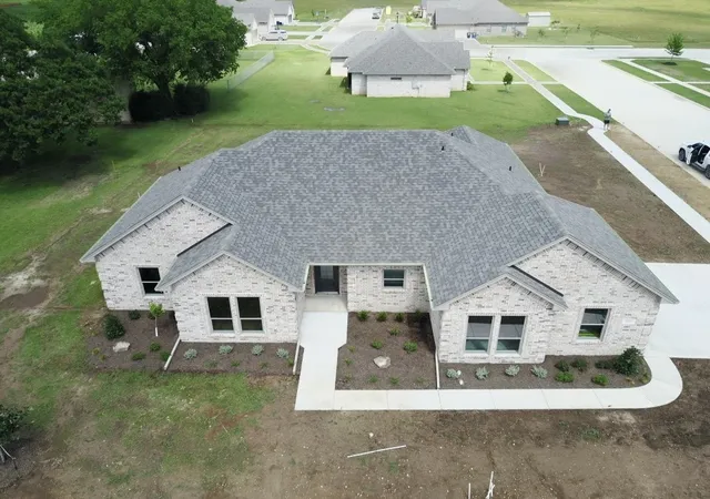 Homes for sale in Lindsay, TX | 501 John Jr Dr, Lindsay, TX 76250 | MLS# 21277154