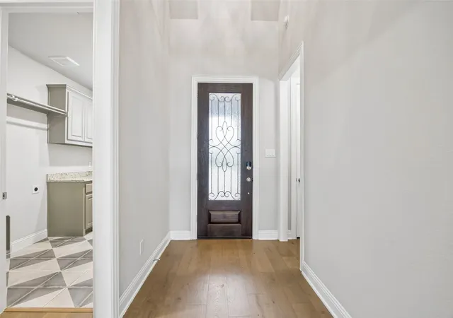 Photo 2 of Single family home for sale at 1910 Woodland Skipper Wy, Arlington, TX 76005 | MLS# 21270416 | Listing updated on 2026-08-31