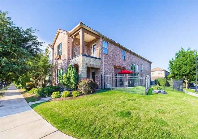 Photo 3 of Sale Pending at 6606 Deleon St, Irving, TX 75039 | MLS# 21274766 | Listing updated on 2026-08-27