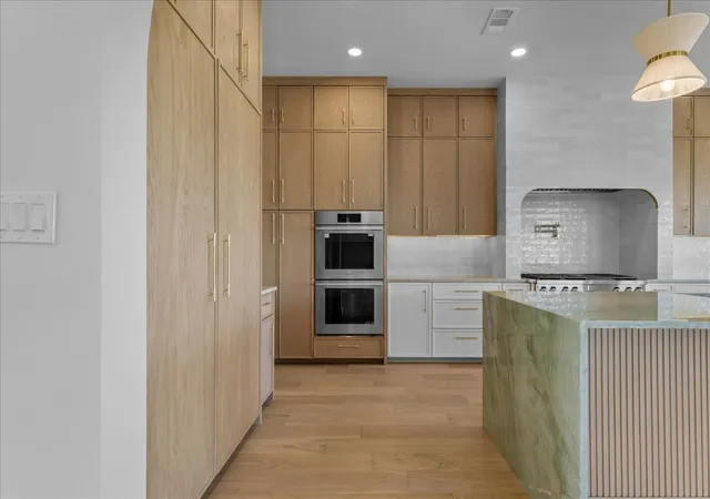 Photo 4 of Sale Pending at 10627 Buccaneer Pt, Frisco, TX 75036 | MLS# 21277379 | Listing updated on 2026-07-28