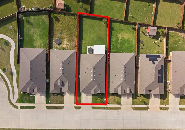 Homes for sale in Cleburne, TX | 806 Peighton Ct, Cleburne, TX 76033 | MLS# 21270010