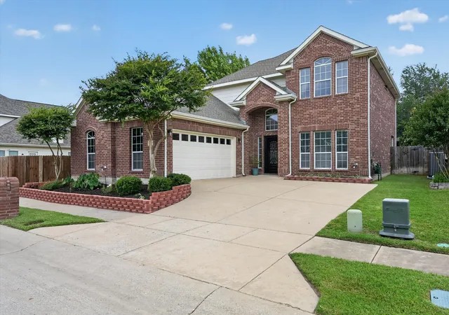 Photo 2 of Single family home for sale at 7912 White Stallion Trl, Mc Kinney, TX 75070 | MLS# 21268625 | Listing updated on 2026-08-04