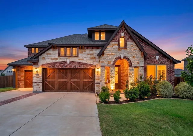 Homes for sale in Midlothian, TX | 2413 Turning Leaf Ln, Midlothian, TX 76065 | MLS# 21269958