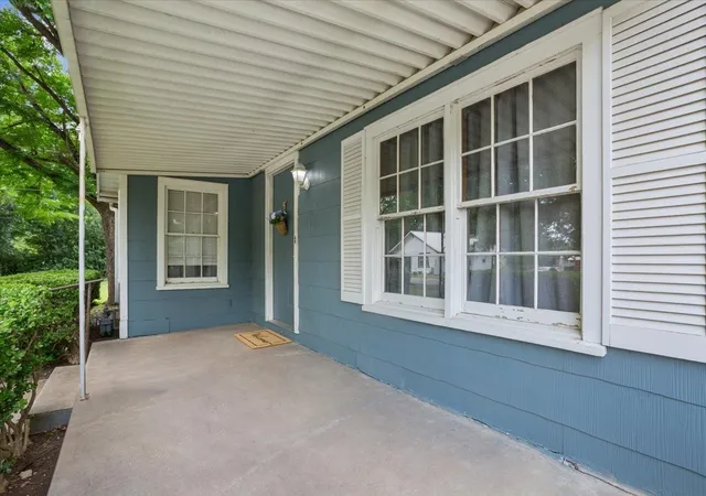 Photo 4 of Single family home for sale at 802 Avenue A, Valley Mills, TX 76689 | MLS# 21276848 | Listing updated on 2026-07-22