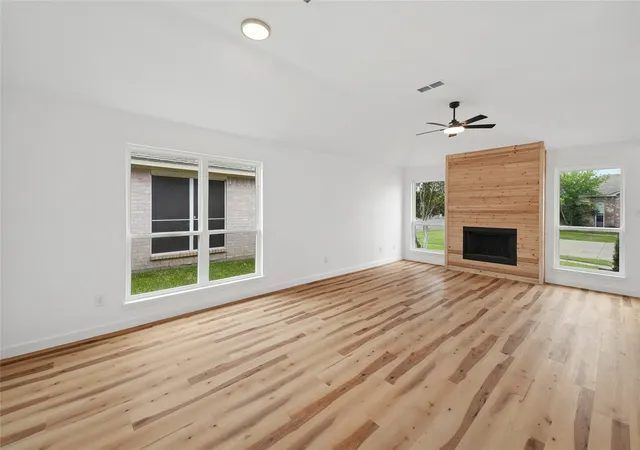 Photo 3 of Sale Pending at 2708 Bent Brook Dr, Mesquite, TX 75181 | MLS# 21277281 | Listing updated on 2026-07-16