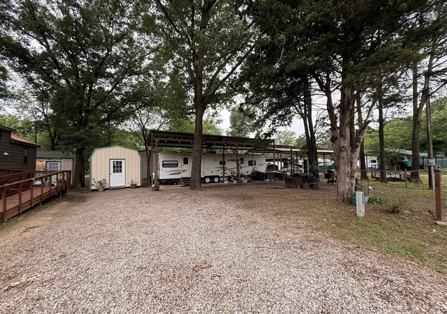 Photo 4 of Manufactured home for sale at 6435 Fm 17 Lots 205-207, Yantis, TX 75497 | MLS# 21277598 | Listing updated on 2026-08-29