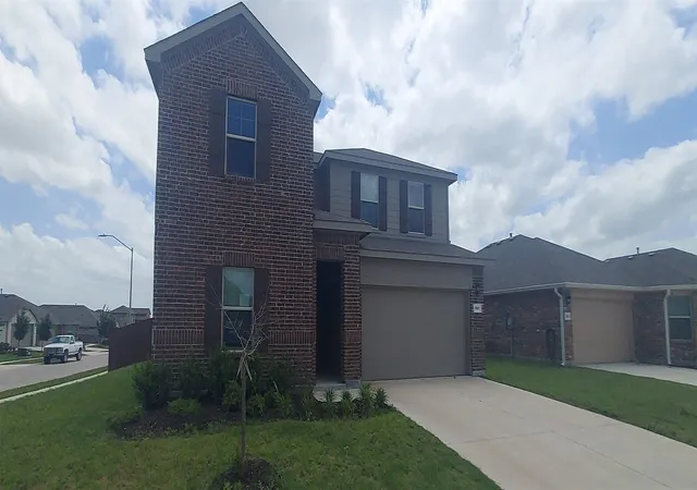 Homes for sale in Justin, TX | 601 Whitecomb Ln, Justin, TX 76247 | MLS# 21274661