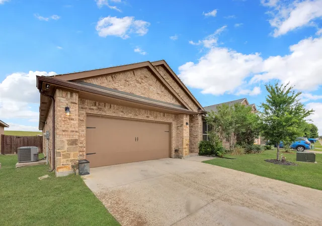 Homes for sale in Justin, TX | 16128 Bronte Ln, Justin, TX 76247 | MLS# 21277710