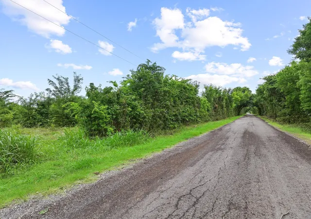 Photo 4 of Land for sale at 3179 County Road 22900, Paris, TX 75460 | MLS# 21277729 | Listing updated on 2026-08-18