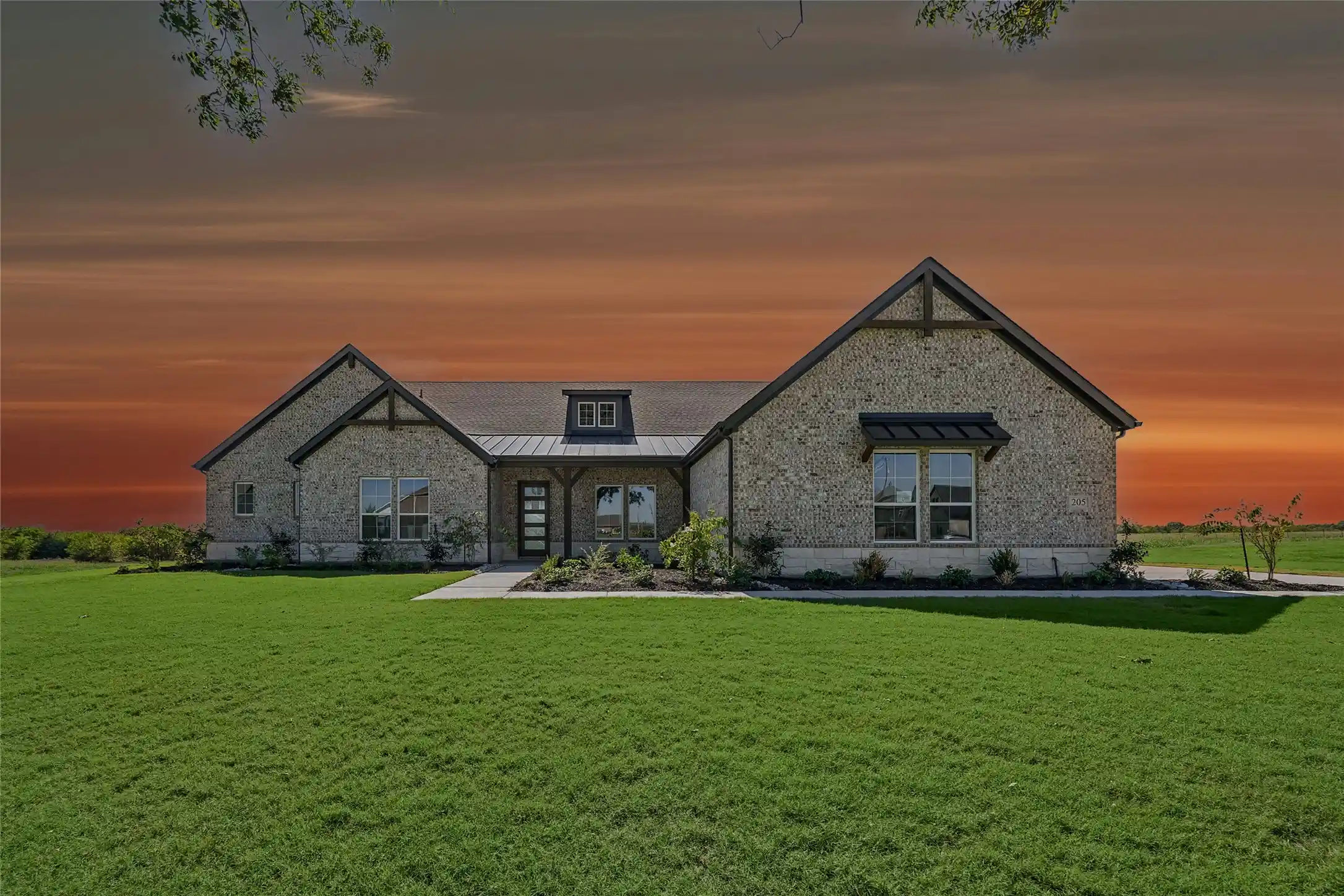 Photo 1 of Single family home for sale at 205 Cobb Rd, Leonard, TX 75452 | MLS# 21272937 | Listing updated on 2026-10-25