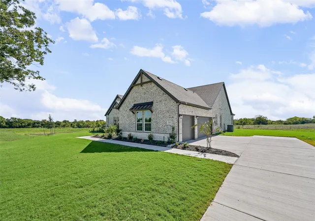 Photo 3 of Single family home for sale at 205 Cobb Rd, Leonard, TX 75452 | MLS# 21272937 | Listing updated on 2026-10-08
