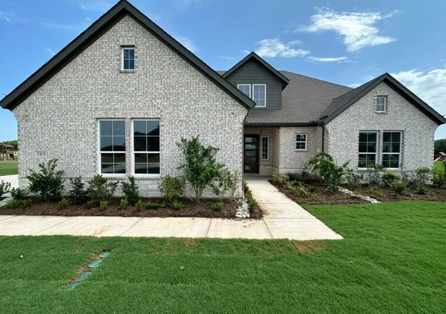 1st image of 585 Brown Rd, Leonard, TX 75452 | MLS# 21273042