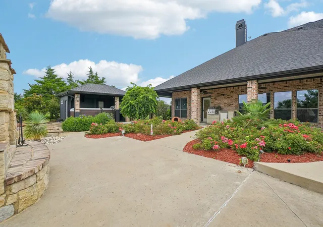 Homes for sale in Rockwall, TX | 484 Savannah Hl, Rockwall, TX 75032 | MLS# 21276739