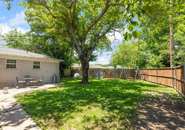 Homes for sale in Haltom City, TX | 2125 Elton Rd, Haltom City, TX 76117 | MLS# 21277670