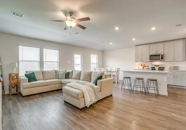 Photo 2 of Single family home for sale at 3013 Brittlebush Dr, Fort Worth, TX 76108 | MLS# 21277733 | Listing updated on 2026-08-29