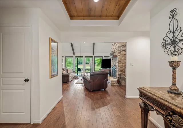 Photo 3 of Single family home for sale at 442 Greenbriar Trl, Holly Lake Ranch, TX 75765 | MLS# 21277745 | Listing updated on 2026-09-01