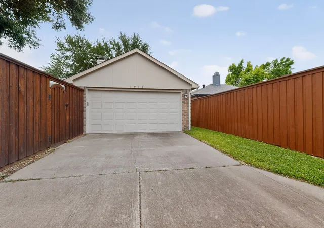 24th image of 1917 Village Creek Dr, Garland, TX 75040 | MLS# 21275818