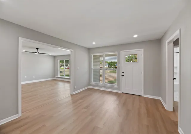 Photo 3 of Sale Pending at 500 Dover Dr, Richardson, TX 75080 | MLS# 21275140 | Listing updated on 2026-08-31