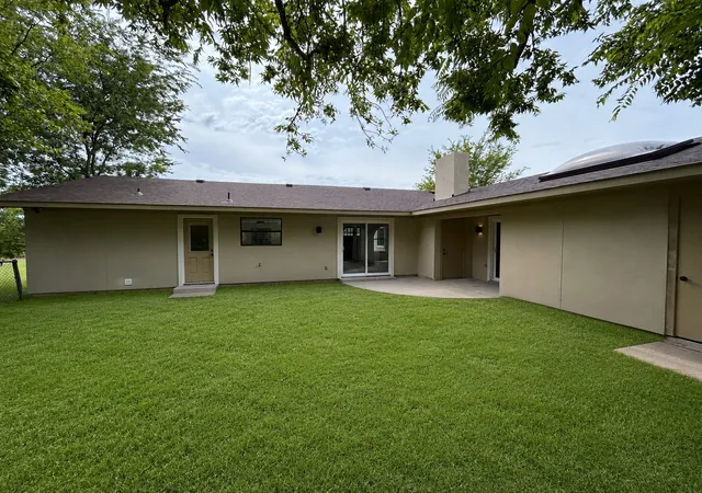 Homes for sale in Cumby, TX | 1089 County Road 1136, Cumby, TX 75433 | MLS# 21276554