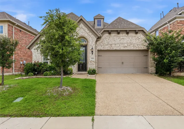 Homes for sale in Wylie, TX | 300 Daylily Dr, Wylie, TX 75098 | MLS# 21274813