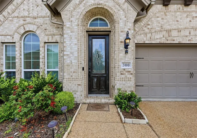 Homes for sale in Wylie, TX | 300 Daylily Dr, Wylie, TX 75098 | MLS# 21274813