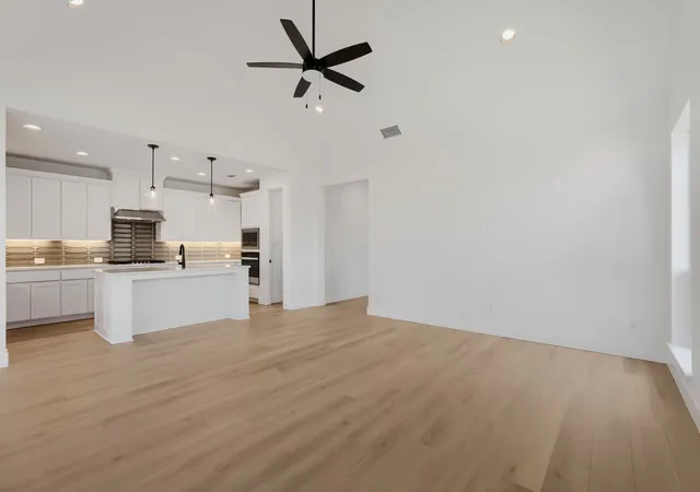 Photo 4 of Single family home for sale at 2604 Grinnel Dr, Celina, TX 75009 | MLS# 21277960 | Listing updated on 2026-09-29