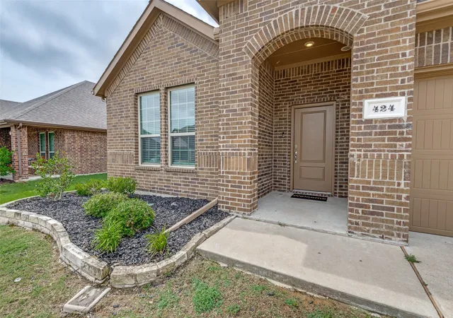 2nd image of 424 Baltimore Ave, Fate, TX 75189 | MLS# 21275800