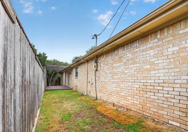 39th image of 4083 Hidden View Cir, Fort Worth, TX 76109 | MLS# 21276783
