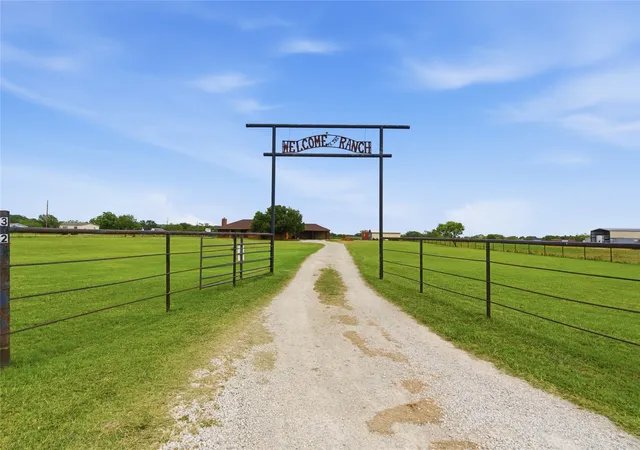 Photo 3 of Sale Pending at 362 Terra Grande Rd, Graham, TX 76450 | MLS# 21277857 | Listing updated on 2026-09-25