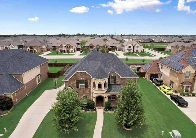 Homes for sale in Mansfield, TX | 4817 Ellsworth St, Mansfield, TX 76063 | MLS# 21277714